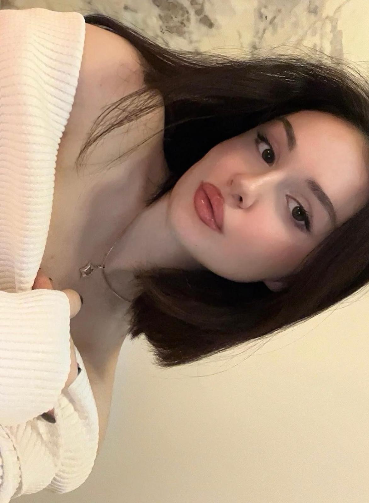 Karaburun Yabancı Escort Vildan